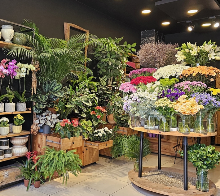 Karaisalı Çiçekci